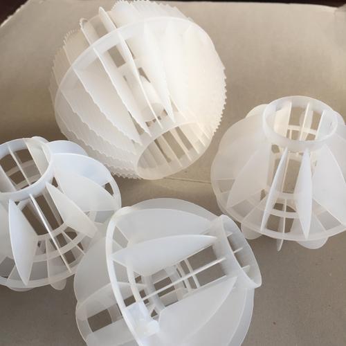 多面空心球<a href='http://m.zjbaoji.com/jstl/' target='_blank'><u>填料生產廠家</u></a>